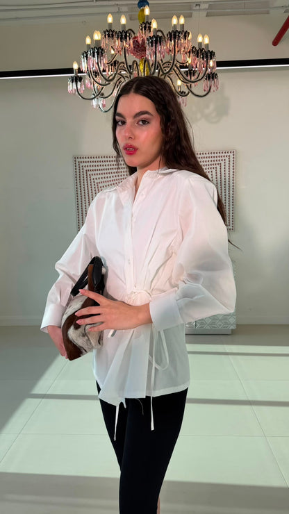White shirt ,capri pants set